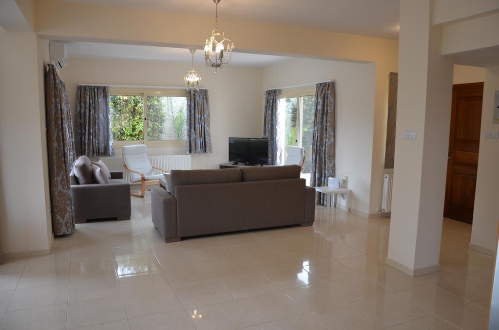 Anthorina Villa 2 Протарас Екстериор снимка